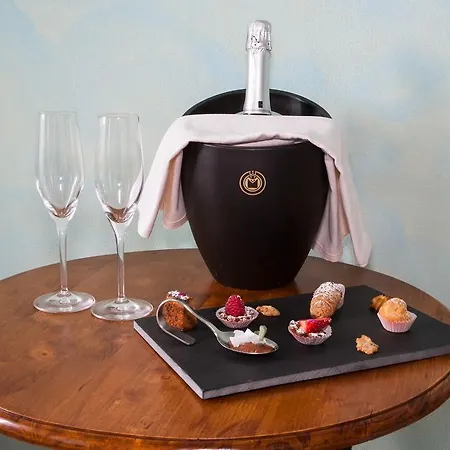 Otel Chi Ghinn Verbania